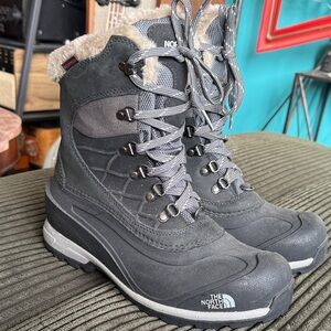 The North Face Women's Black and Gray Winter Boots 8.5/39.5